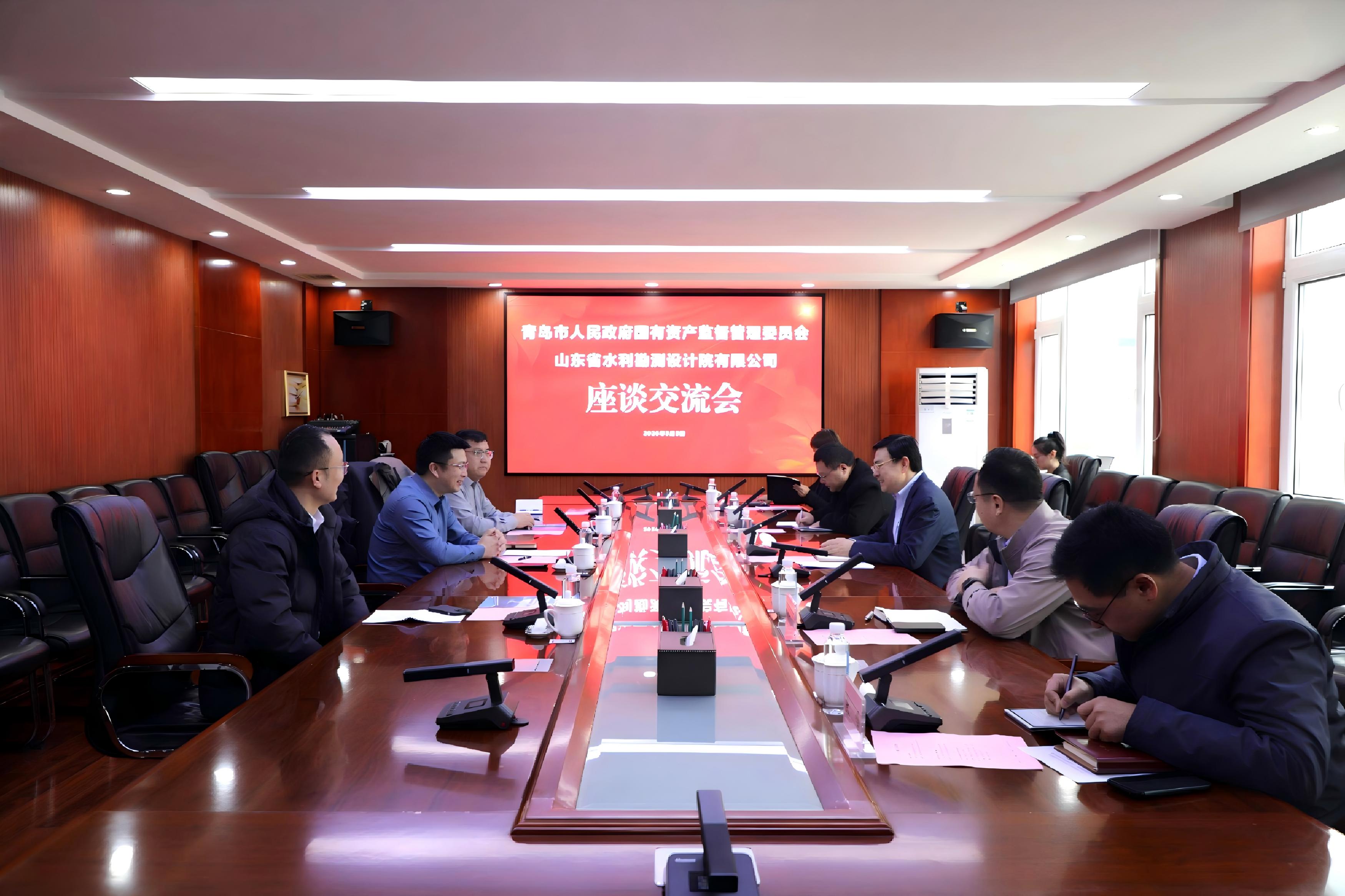 青岛市国资委党委委员、副主任朱文泉一行到访山东水设